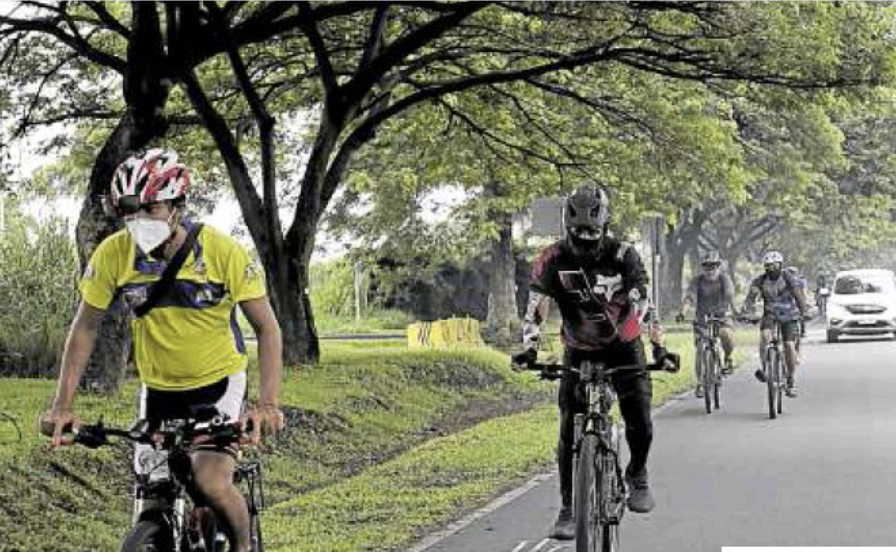 road-signs-and-sharrows